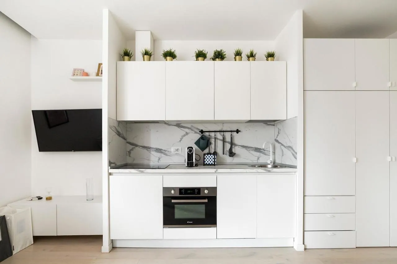 Brand New Apts Milano Lima M1 Apartment
